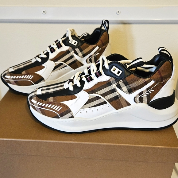 Burberry Mens Sean Vintage Check Canvas Fashion Sneakers Size 41/ 8 US - Picture 9 of 16